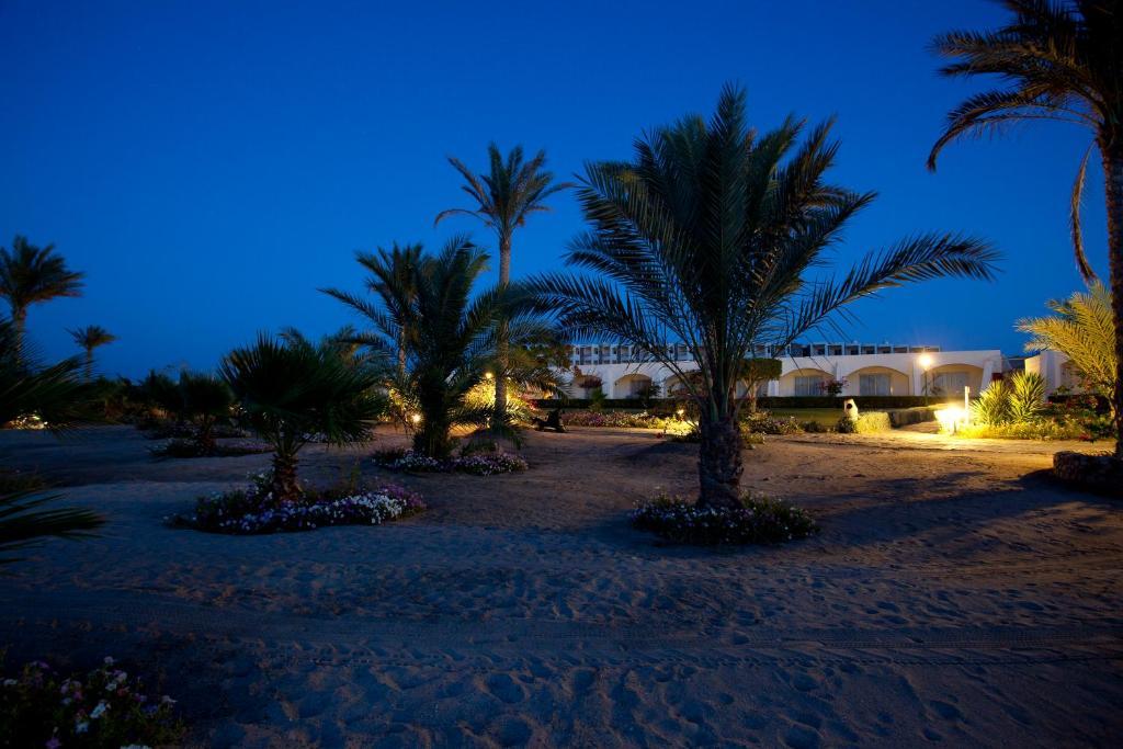 Royal Brayka Beach Resort アブ・ダバブ エクステリア 写真